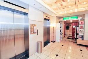 Tachikawa Regent Hotel, Tachikawa