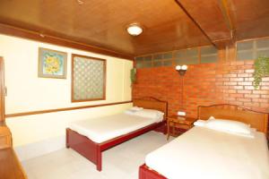Okinawa Guest House, Yangon