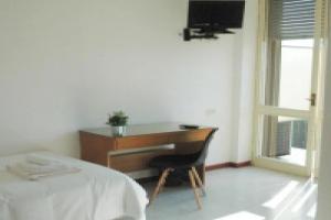 UniHò Hostel, Pavia