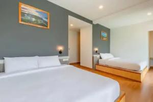 The Blue C Donsak, Surat Thani City