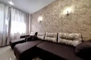 LetoApart (LetoApart) on 95-47 Engels Street, Novorossijsk