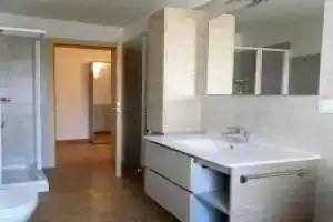 Appartamento Rosina, per 4/6 persone. In centro Apartments, Coredo