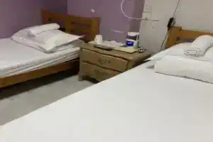 Famous Guesthouse, Hong Kong