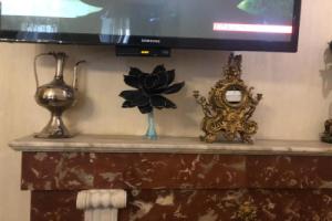 Brickwall Hotel, Tbilisi