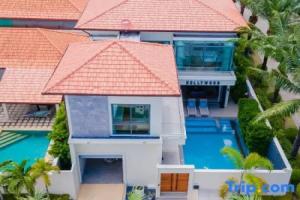 Hollywood Pool Villa Pattaya walking street 2km, Jomtien Beach