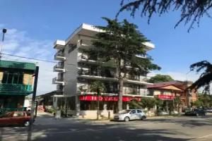 Hotel Love, Kobuleti