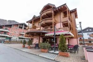Arisch, Aprica