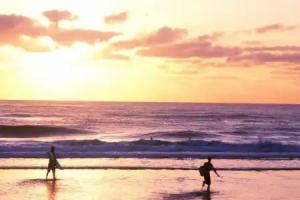 Seacrest Beachfront Holiday Apartments, Gold Coast