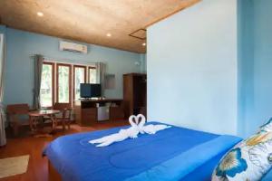 Sea Far Resort, Kood
