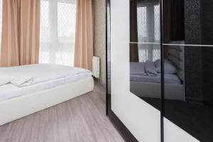 Roomer (Rumer) on Skryganova street 16