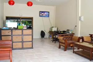 Relax Corner Inn - Hostel, Baan Tai