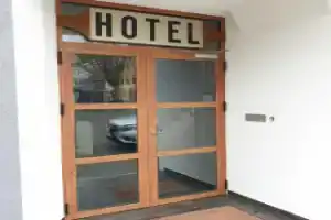 Kirchberg Hotel Garni, Saarbrucken