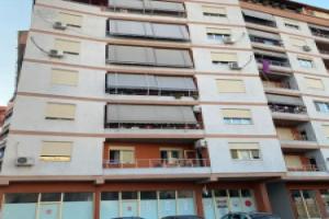 Downtown apartment, Fier