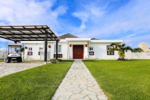 Ocean View Villa Deluxe 3 Bedroom, Sosua