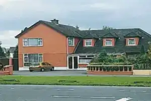 Armada Lodge B&B, Limerick