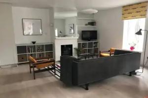 2 Bedroom Flat in Central Sleeps 4, Dublin