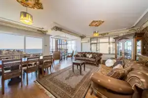 Lovely Flat with Sea View near Beach in Muratpasa Apartments, Antalya