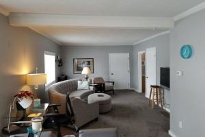 CR Short Stays Tourist base, Cedar Rapids