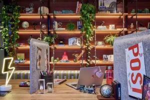 Moxy Cologne Muelheim, a Marriott Hotel, Koln