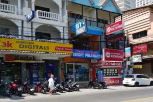 Ons Moeder Restaurant & Guesthouse - 5 (50 meters to the beach), Jomtien Beach