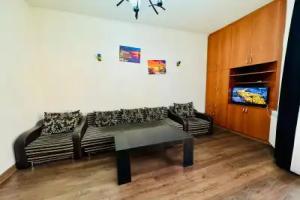 Amiryan 7/1 TopHouse, Yerevan