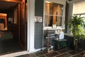 5 Star Victorian Mansion-Downtown No Locals Hotel, Erie