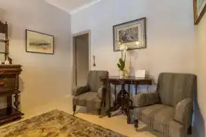 Comfortable and Spacious 2 bdr Apt Apart-hotel, Piraeus