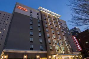 Hampton Inn & Suites Tulsa Downtown, Tulsa