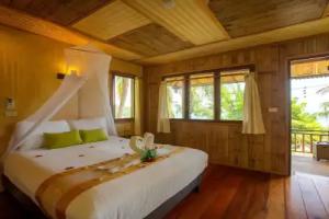 Railay Garden View Resort, Railay Beach