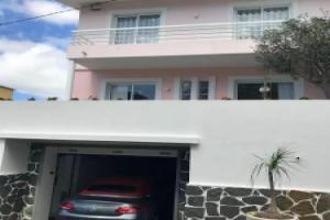 Villa With 3 Bedrooms in, With Wonderful sea View, Private Pool, Enclosed Garden, Funchal