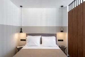 The Athenians Art Apartments, Athens