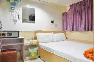 Everest Guest House, Hong Kong