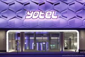 YOTEL New York Times Square, New York
