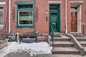 Harrisburg Retreat w/ Deck, Balcony & Grill! Apartments, Harrisburg