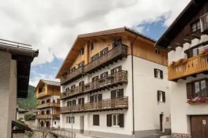 SnowLake Suite & Apartments, Alleghe