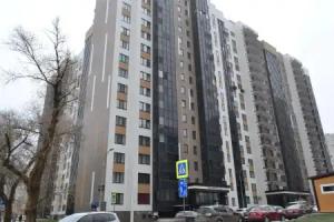Emily on the street of Designers 29A k1, Voronezh