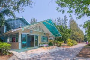 Koh Lak Resort by OYO Rooms, Prachuap Khiri Khan