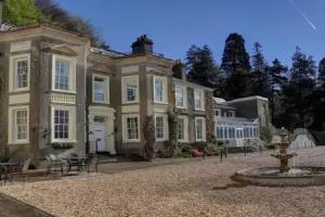 New House Country Hotel, Cardiff