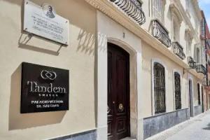 Tandem Veedor De Galeras Suites, Cadiz