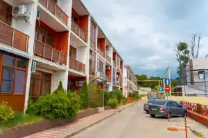 LetoApart on Kaspiyskaya street 46/7, Adler