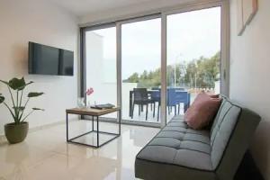 Phaedrus Living: Seaside Luxury Flat Harbour 109 Apartments, Paphos