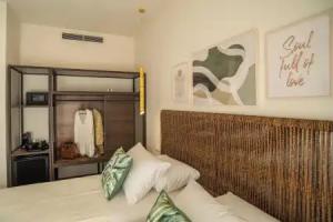 Samos Tropic Apartments, Karlovasi