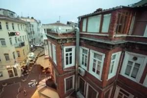 Isthouse III, Istanbul