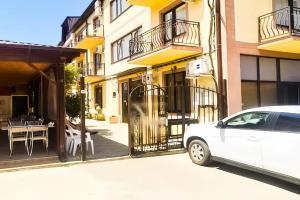 longan Hotel, Vityazevo