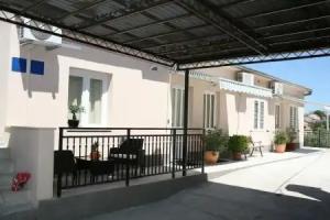 Magda - Free Parking - SA5 Hotel, Trogir