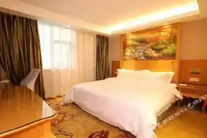 Yierf Hotel (Shenzhen Bantian Wuhe subway station store), Shenzhen