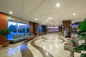 Sea Shell Resort & Spa, Side