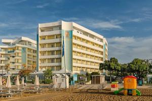 Luxor e Cairo the Beach Resort, Lido di Jesolo