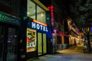 Elmhurst Hotel, Queens