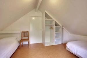 Cozy Holiday Home with Garden near Zwolle, Dalfsen